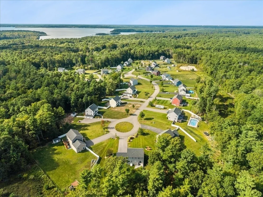 Photo of 32 Pocksha Dr