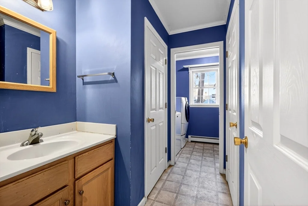 Photo of 70 Walnut St