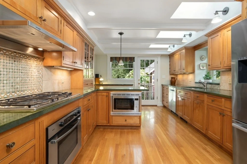 Photo of 90 Summer Avenue