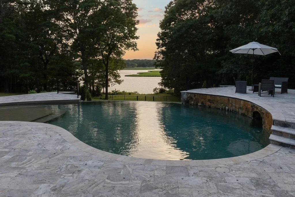 Photo of 38 Beach Plum Hill Rd