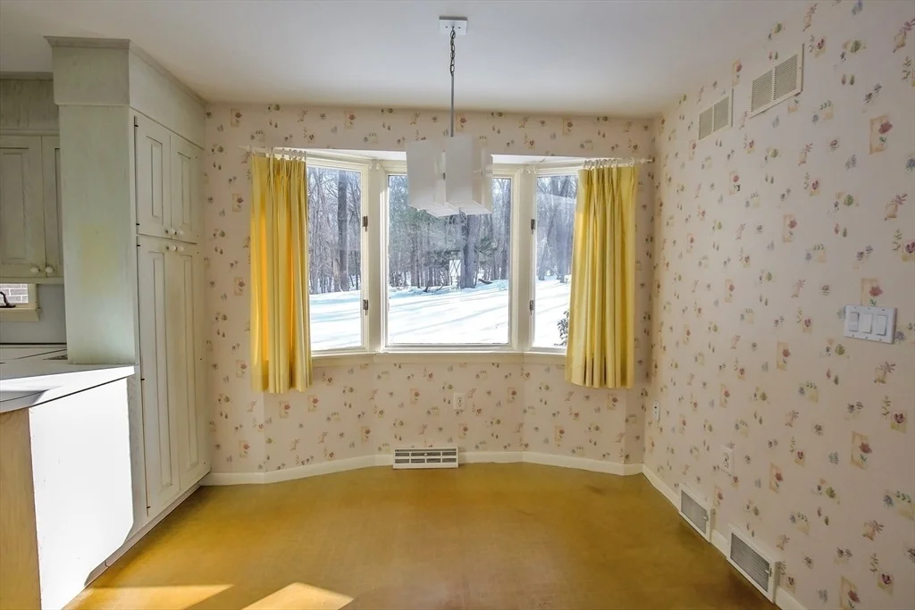 Photo of 211 Academy Drive