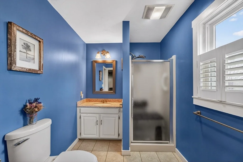 Photo of 47 Singletary Ave