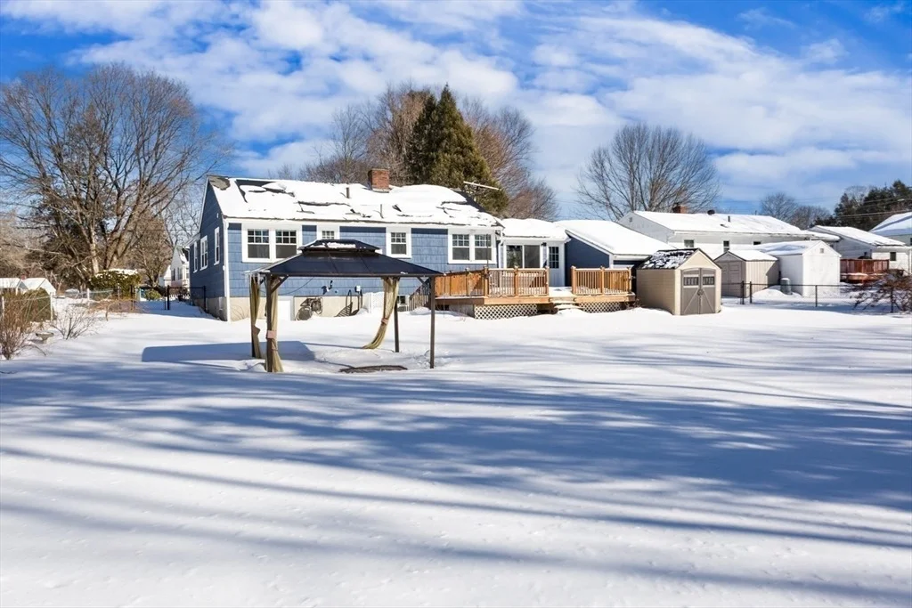 Photo of 81 Edgewater Drive