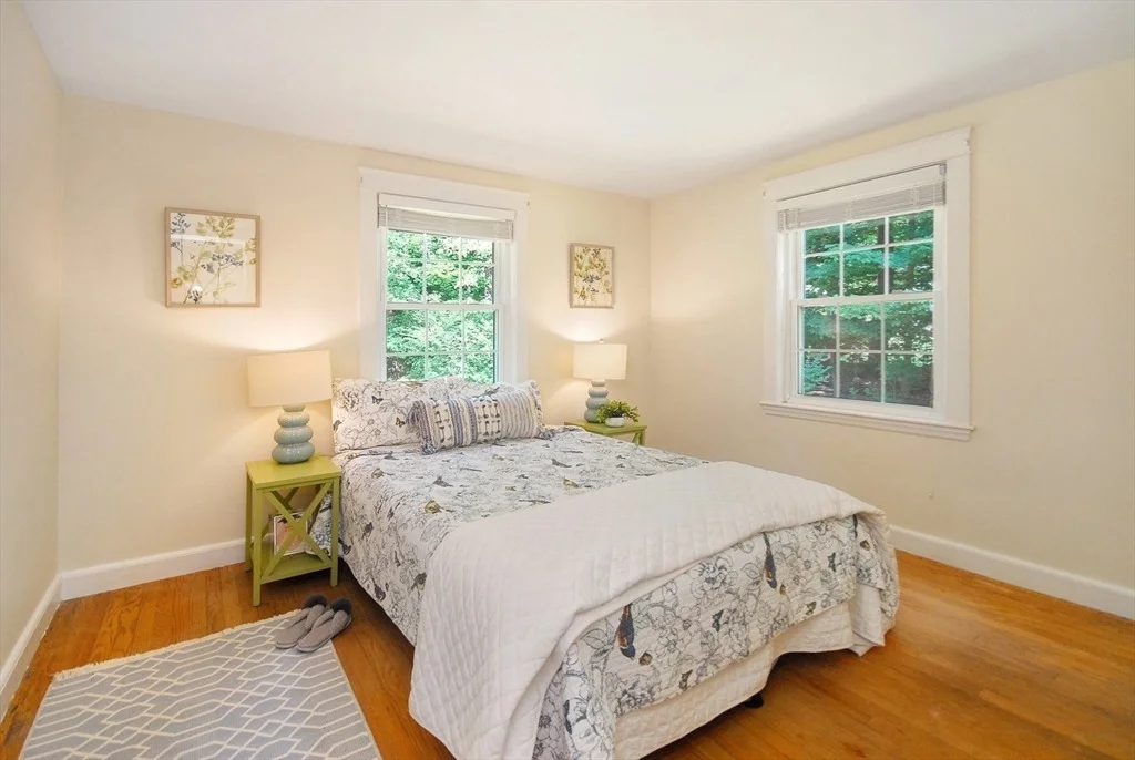 Photo of 25 Rivermeadow Dr