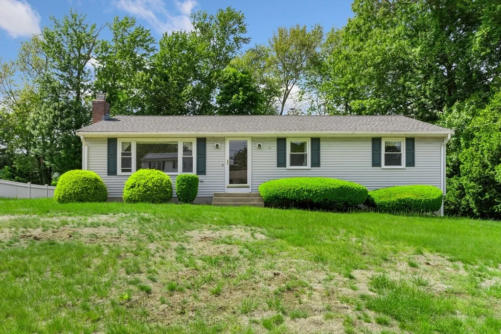 Photo of 1 Robin Road
