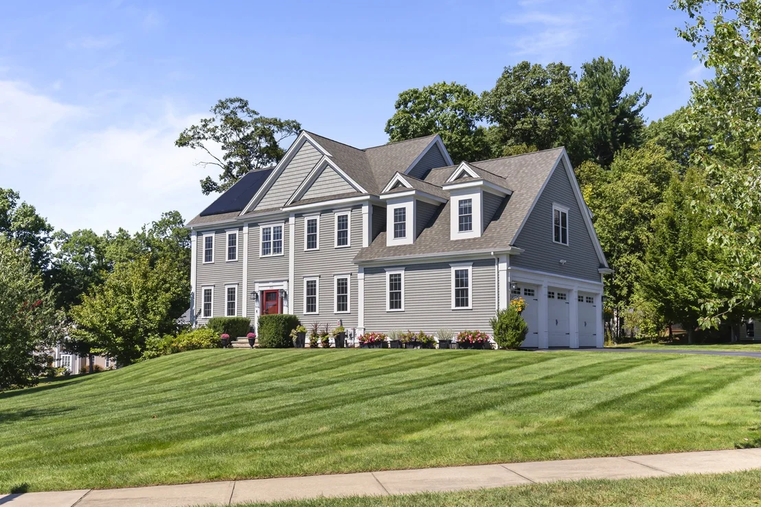 Photo of 560 Shining Rock Dr