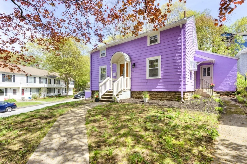 Photo of 197 Eastern Ave