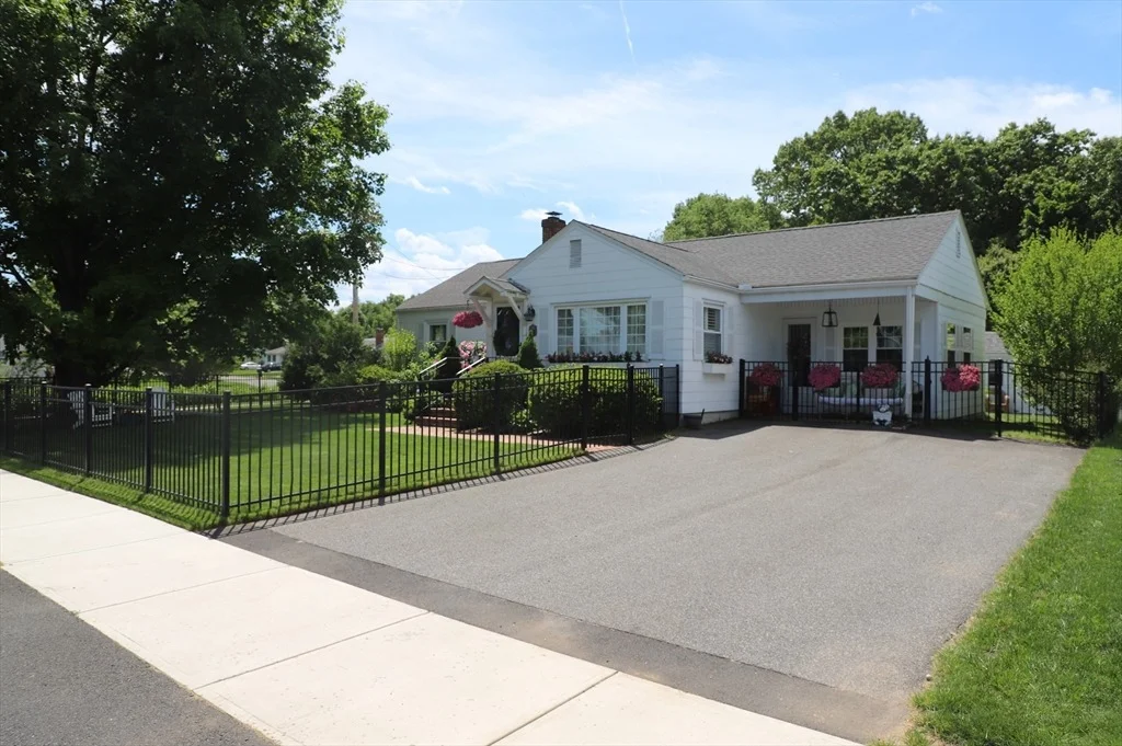 Photo of 24 Circle Drive