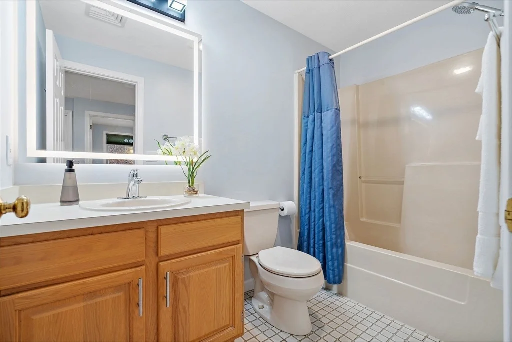 Photo of 39 Desimone Drive