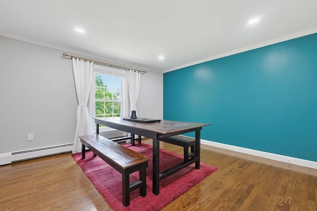 Photo of 316 W Sutton Rd