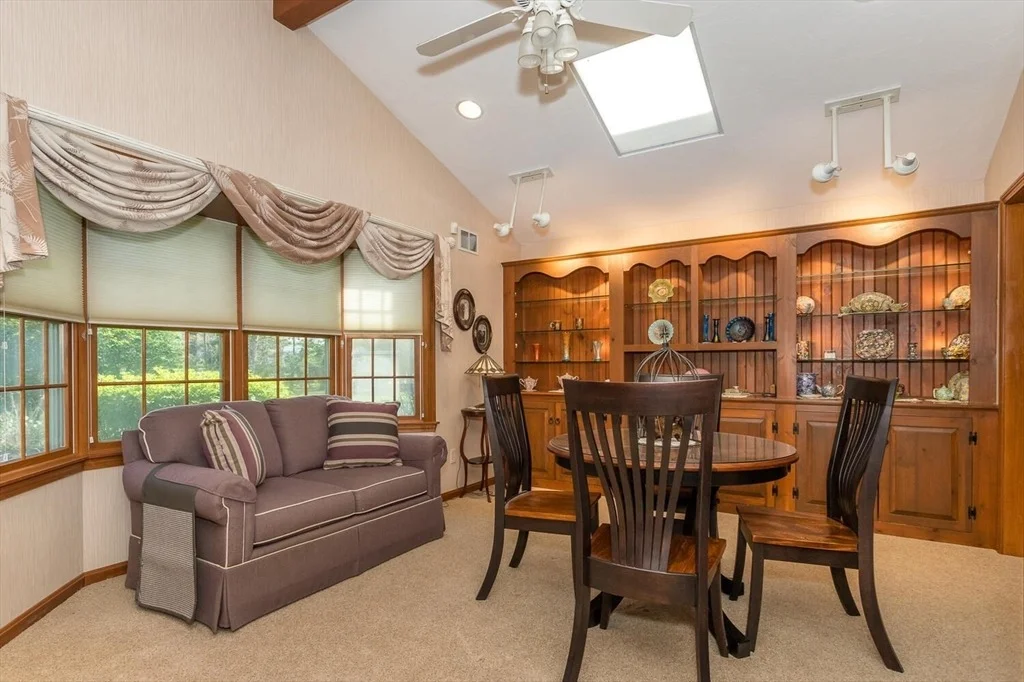 Photo of 10 Seminole Road