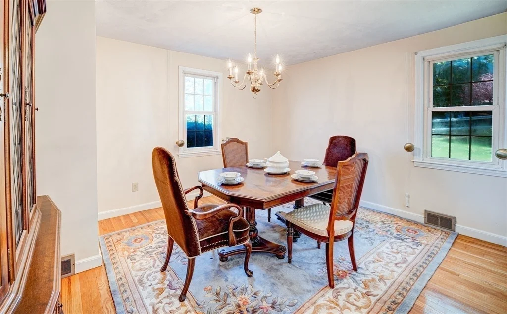 Photo of 75 Kings View Rd