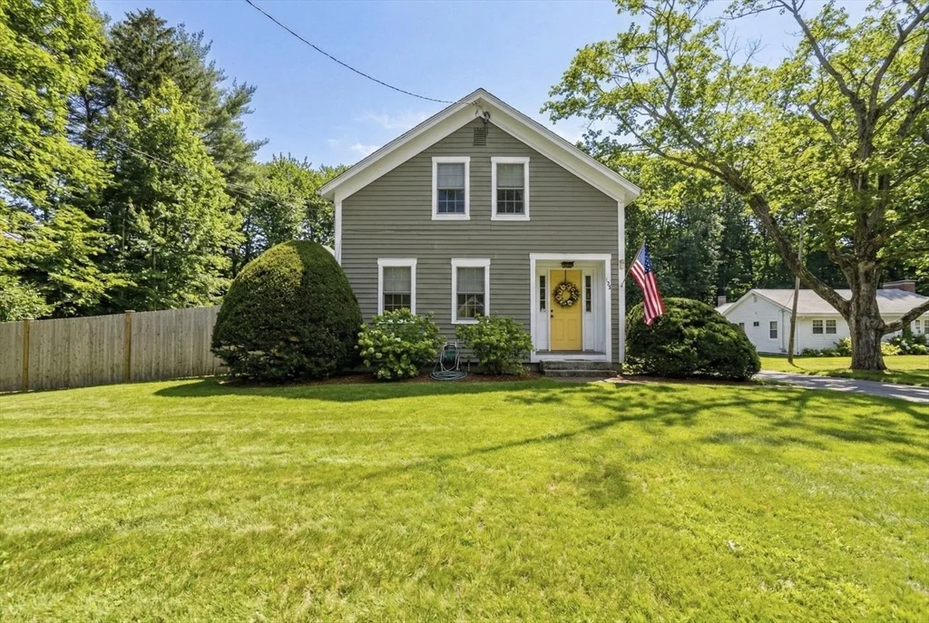 Photo of 172 Main St