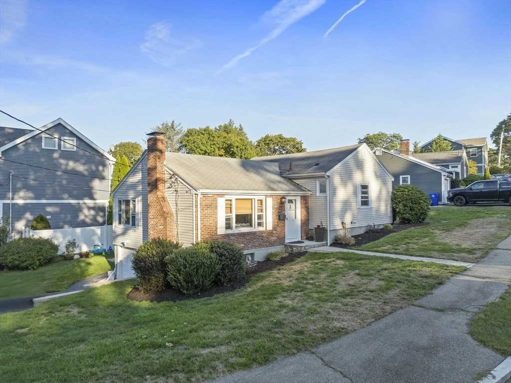 Photo of 17 Badger Cir