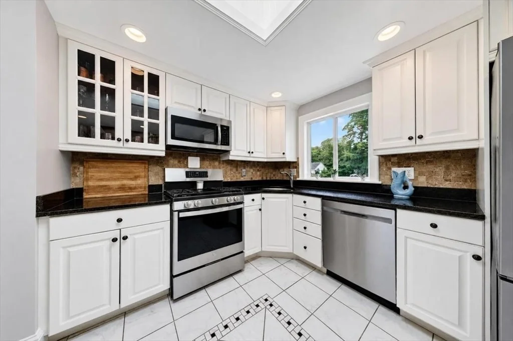 Photo of 26 Townsend Ave
