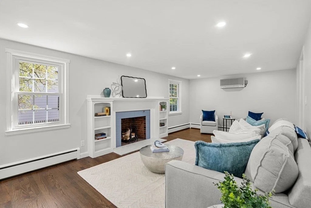 Photo of 37 Elmcrest Rd
