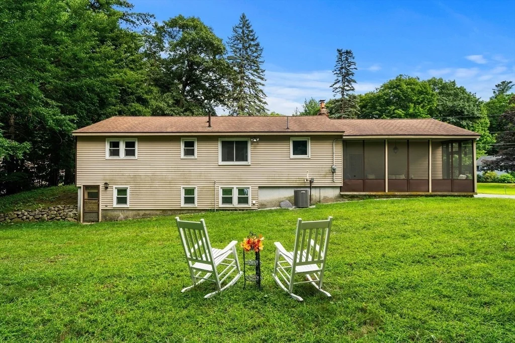 Photo of 16 Crown Rd