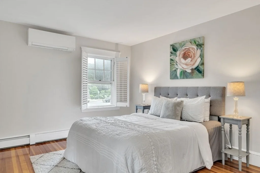 Photo of 5 Maple St
