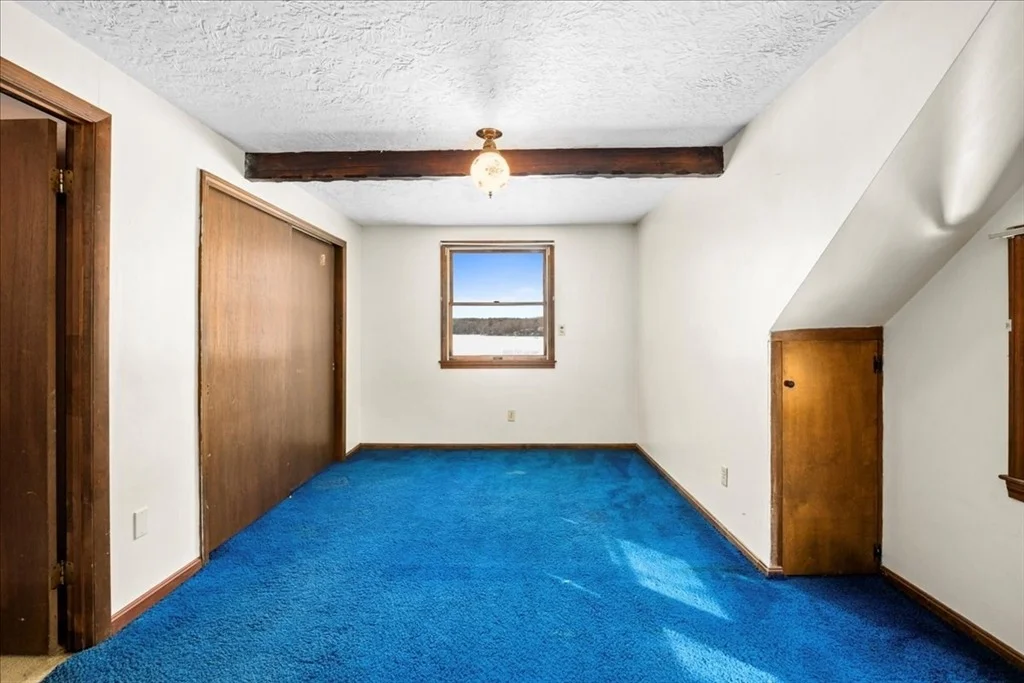 Photo of 51 Fairview Dr
