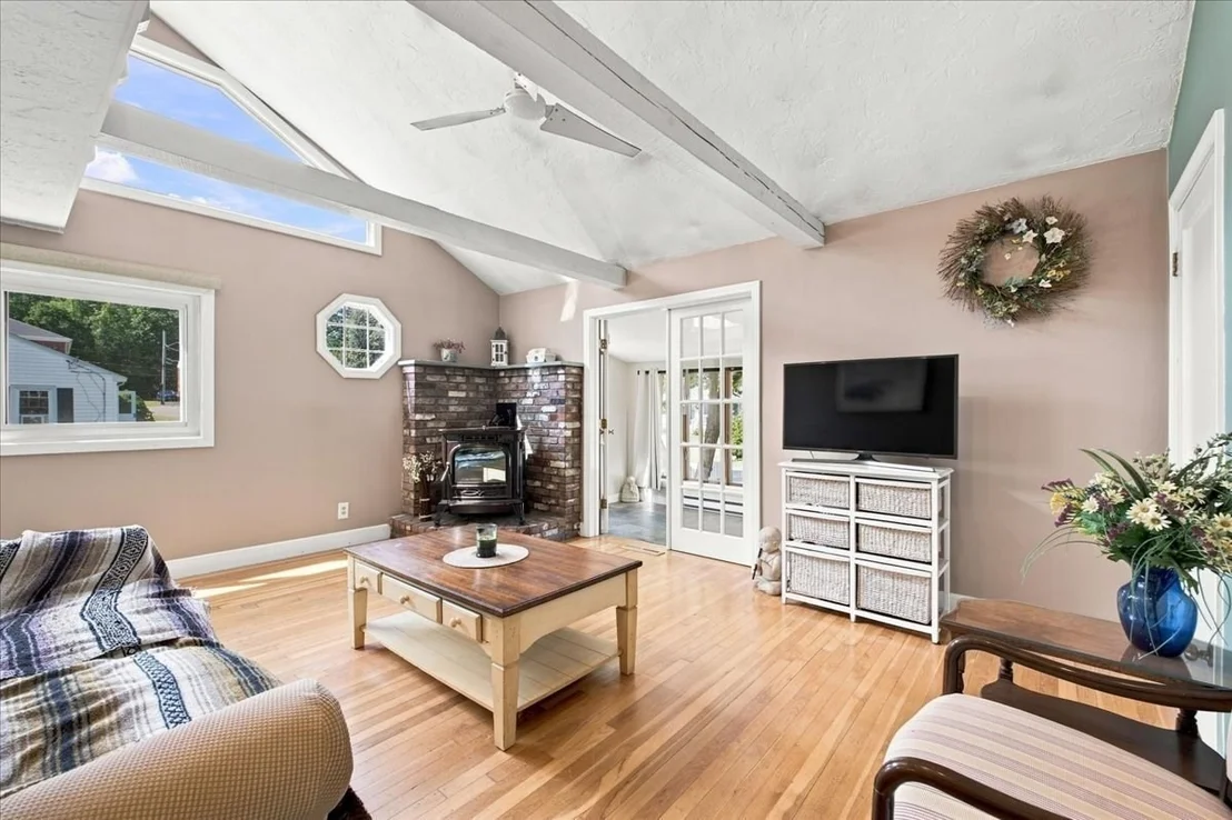 Photo of 46 Hoover Road