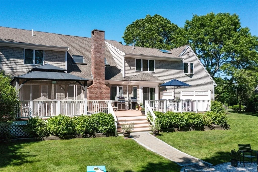 Photo of 11 Polaris Dr