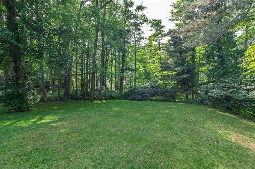 Photo of 10 Dunster Ln