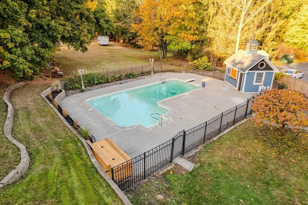 Photo of 100 Mendon St