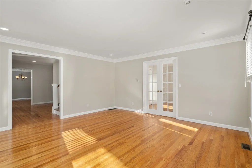 Photo of 48 Algonquian Dr