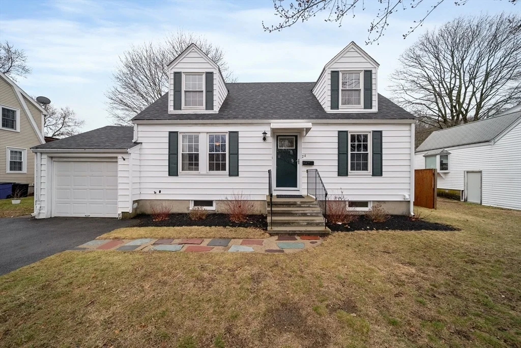Photo of 24 Dexter St