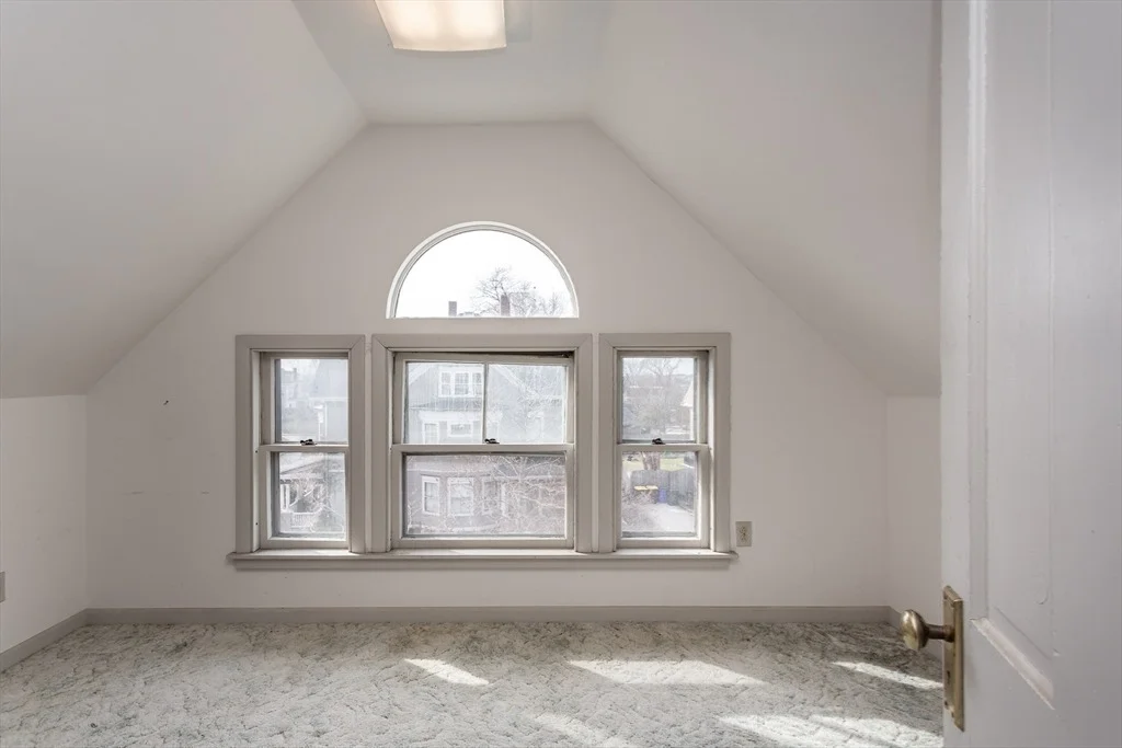 Photo of 445 Madison St