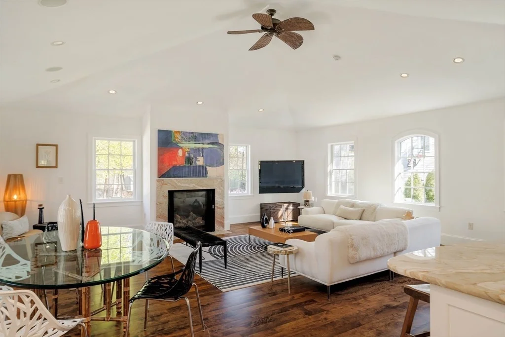 Photo of 10 Rangeley Road