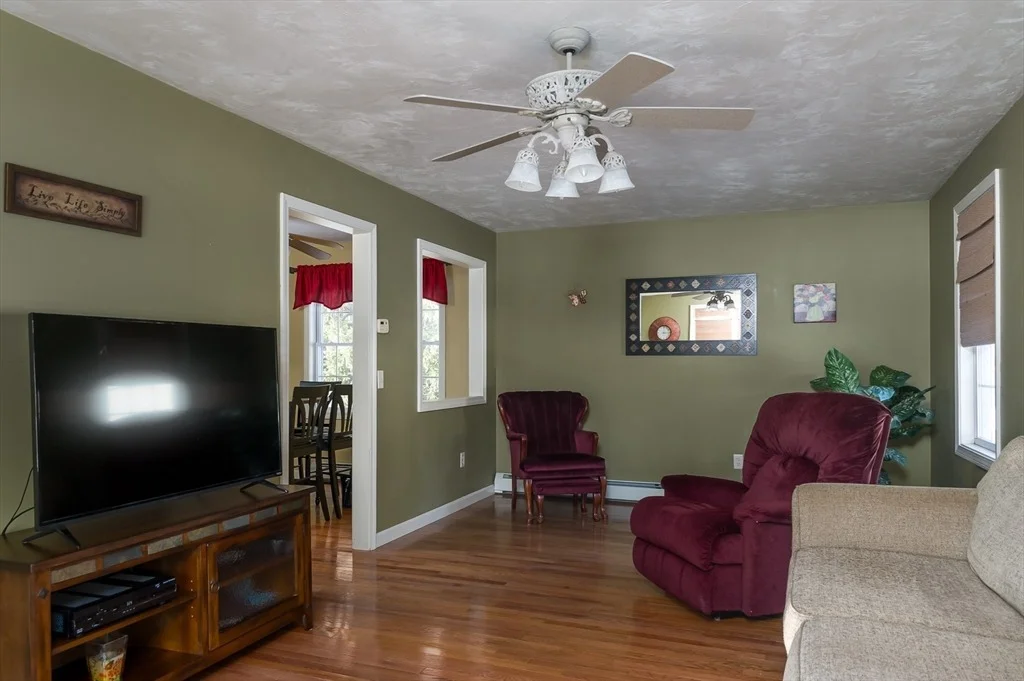 Photo of 3 Northgate Cir