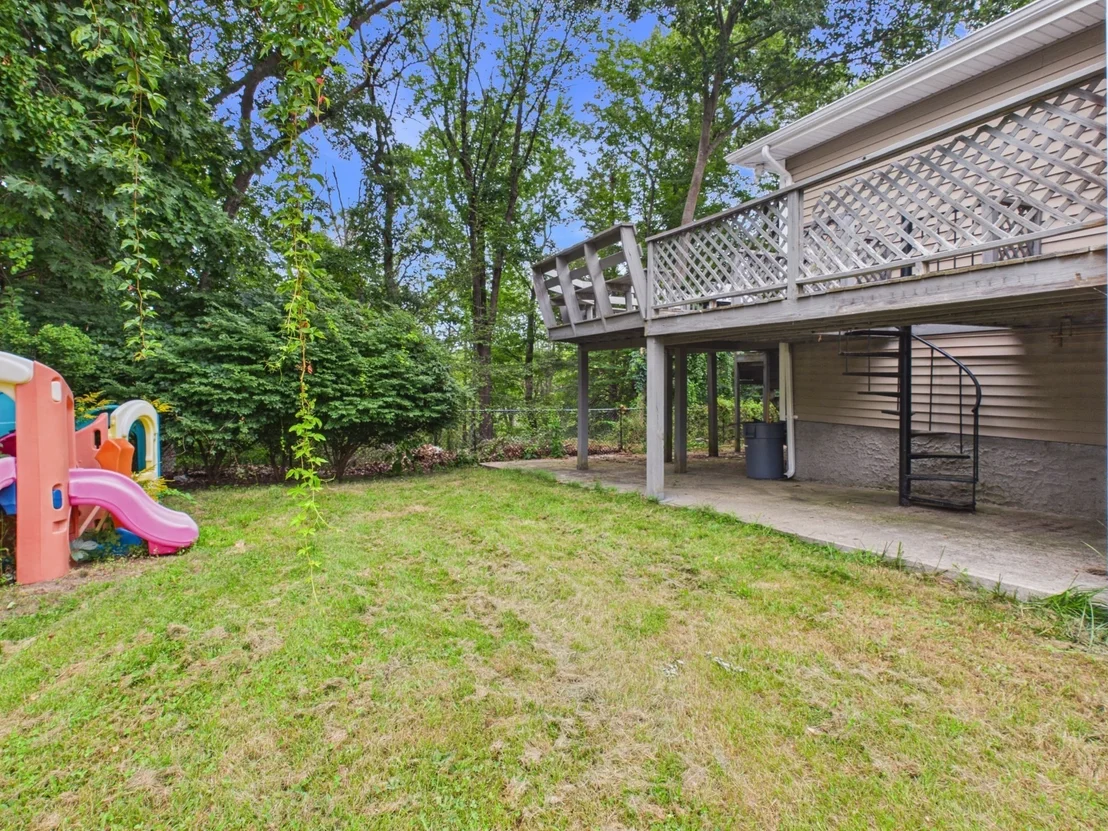 Photo of 15 Sunset Dr