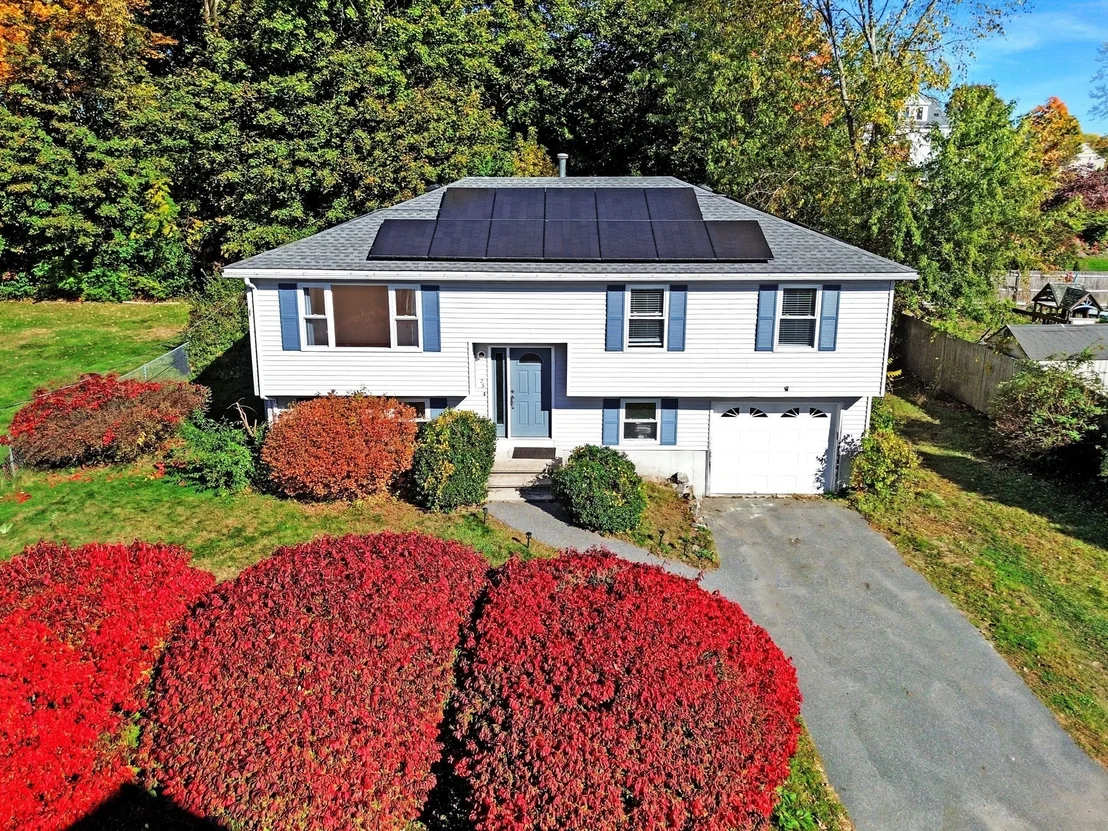 Photo of 23 Iona Ave