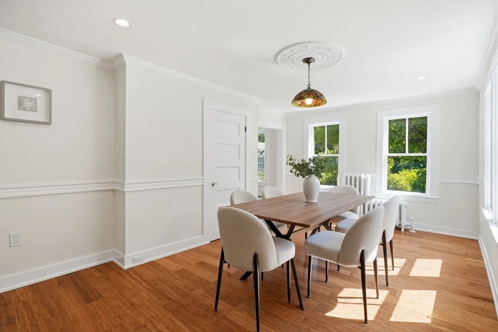 Photo of 8 Pemberton Rd