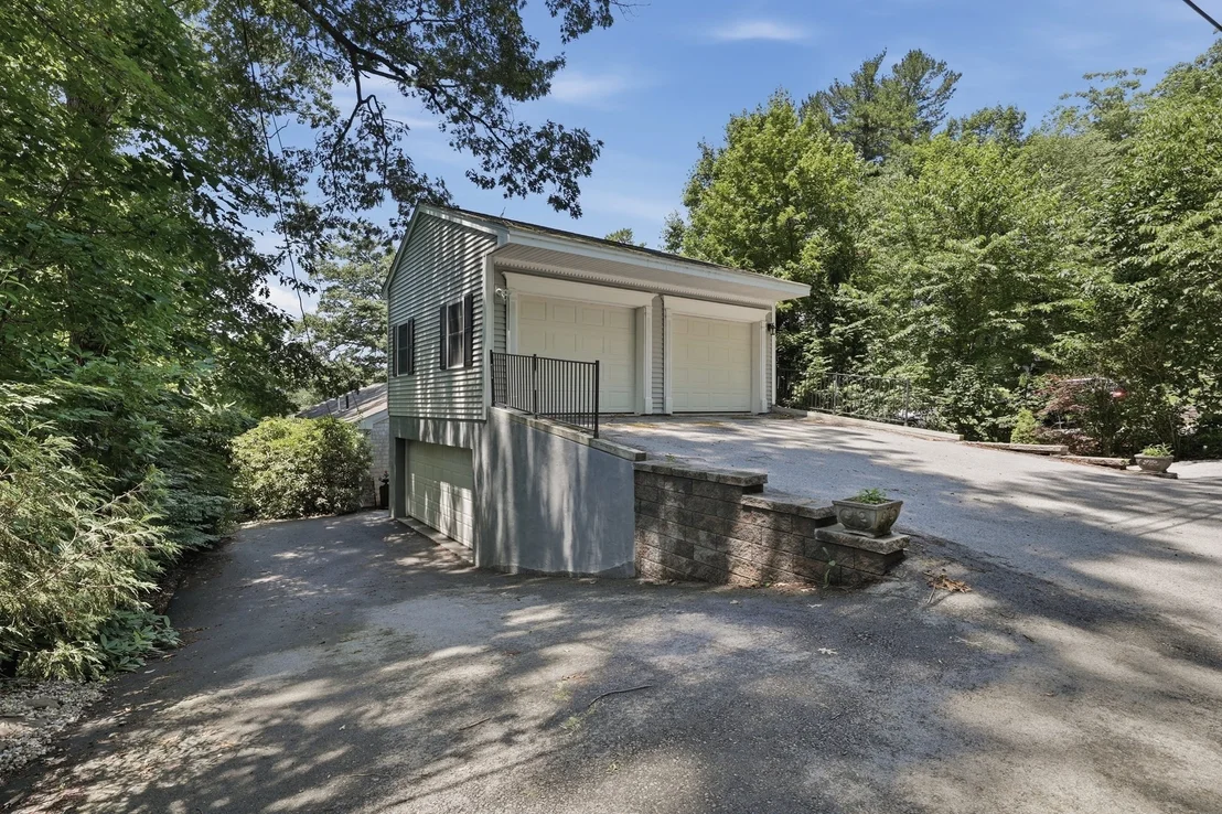 Photo of 83 Sunset Drive