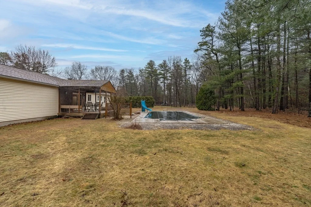 Photo of 12 Kimberly Ln