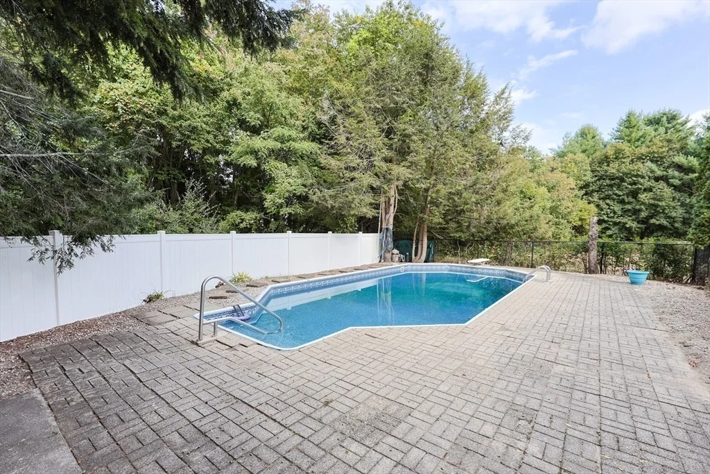 Photo of 65 Wingate Rd
