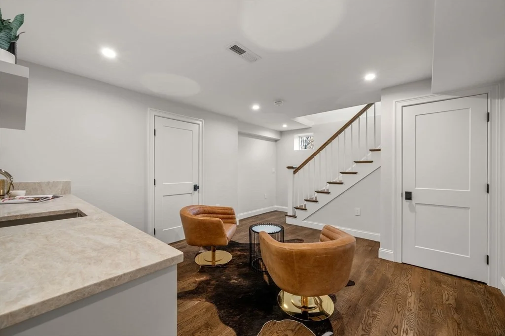 Photo of 209 High St
