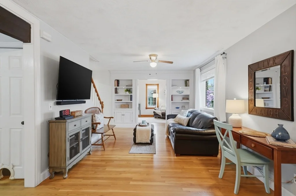 Photo of 1 Mountain St