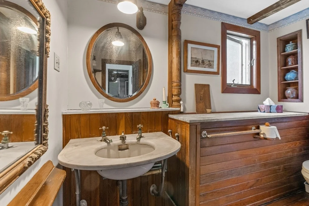 Photo of 95 Grandview Avenue