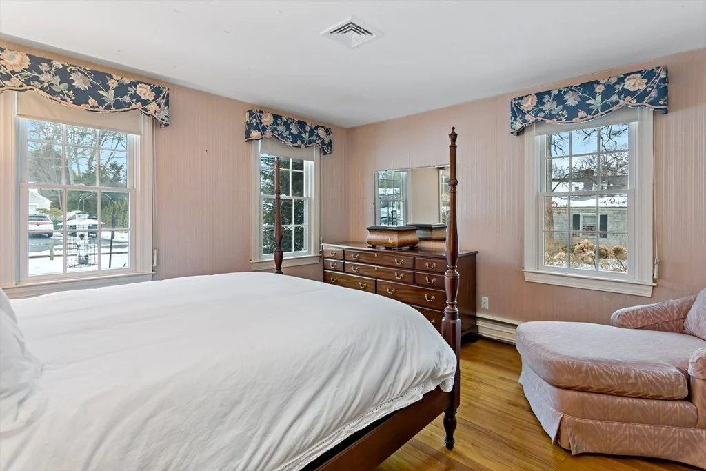 Photo of 180 Pond View Drive