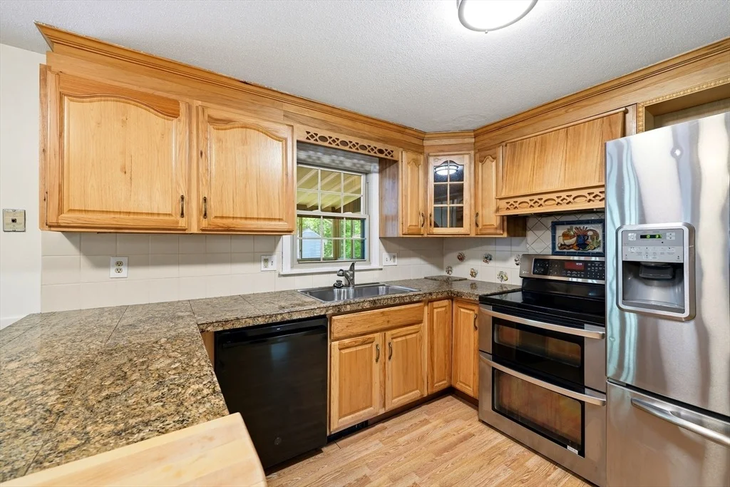 Photo of 1292 Burts Pit Rd