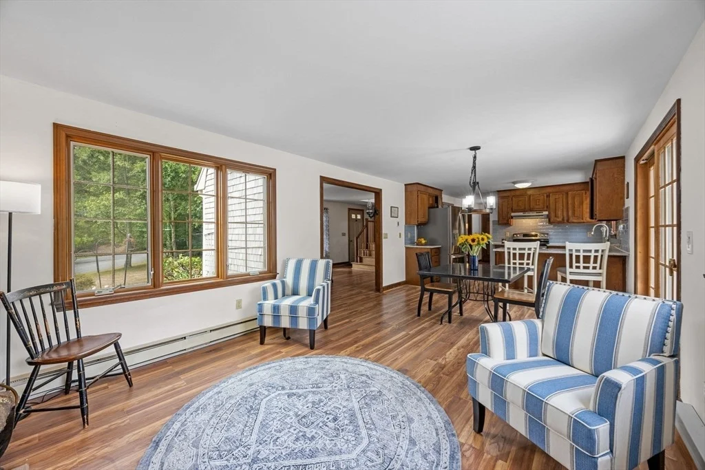 Photo of 7 Horseshoe Cir