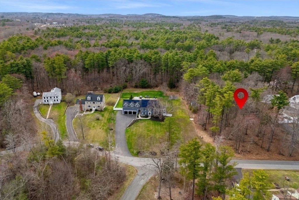 Photo of 6 Palis Dr