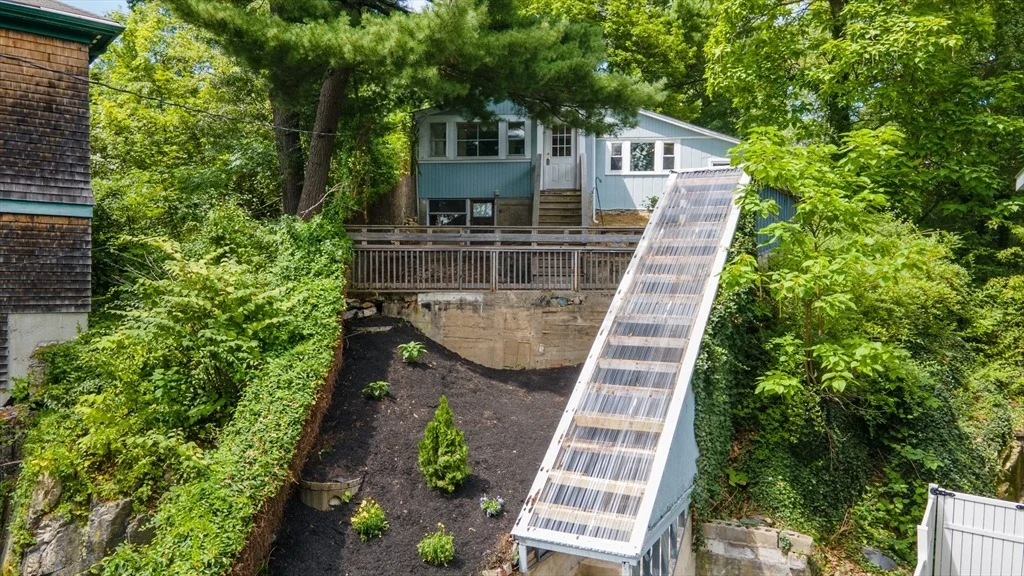 Photo of 46 Circle Rd
