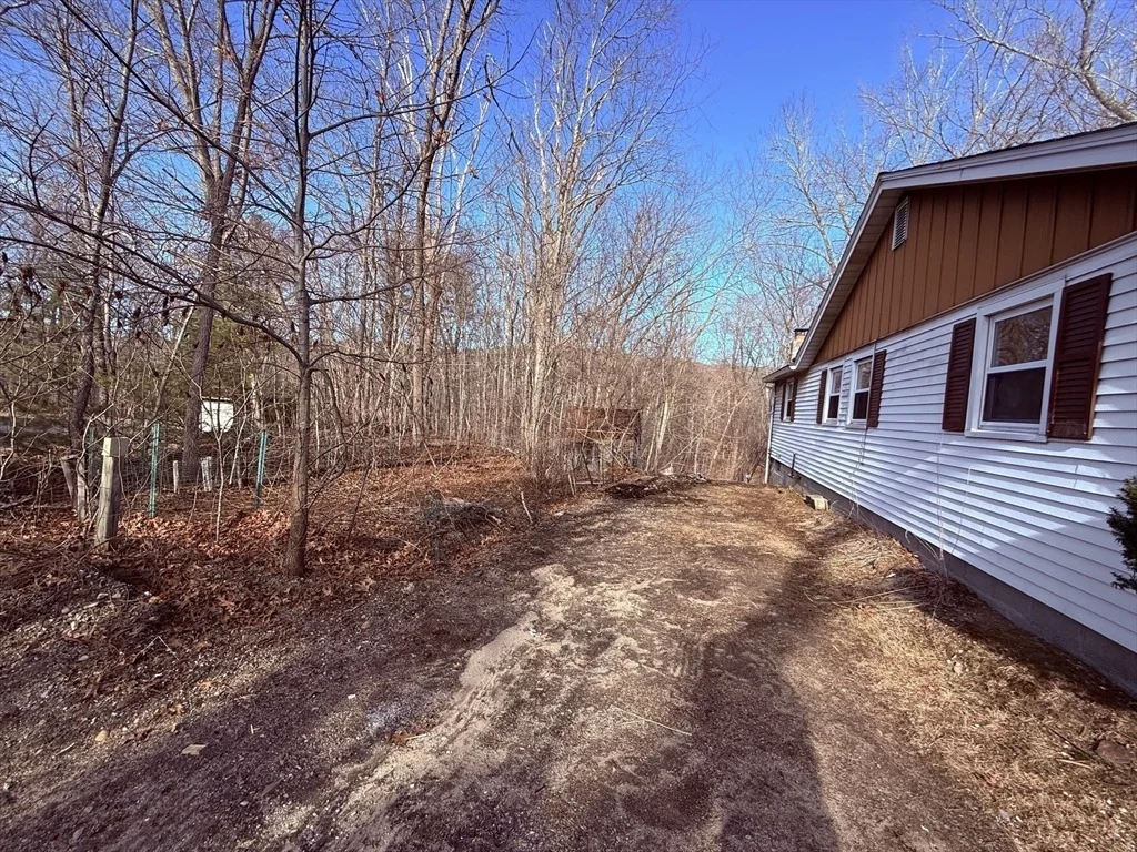 Photo of 108 Southbridge Rd