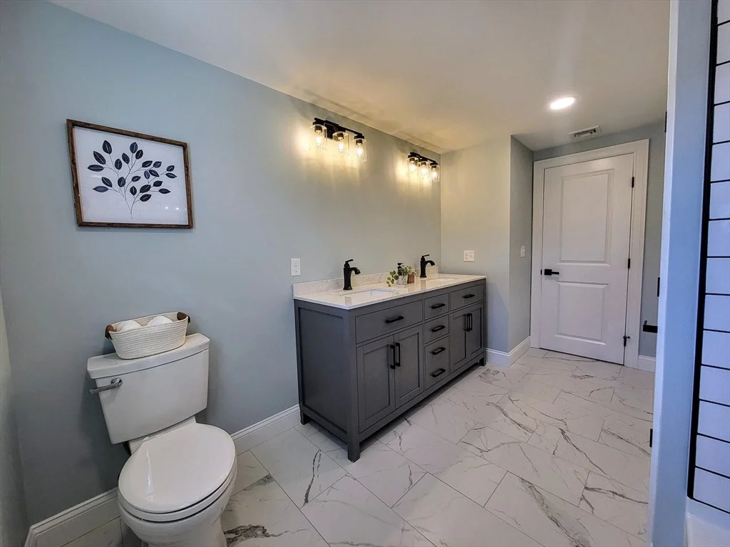 Photo of 308 Robert Street