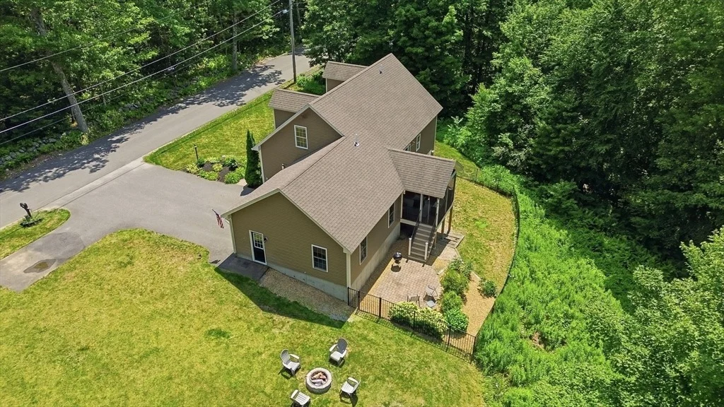 Photo of 128 Bragg Hill Rd
