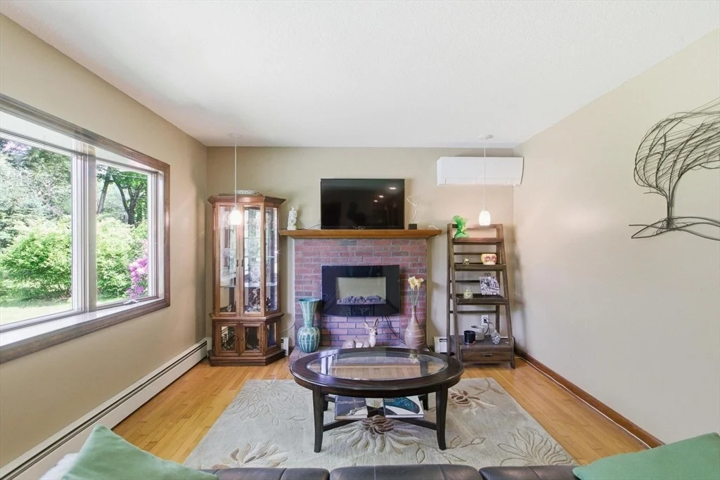 Photo of 152 Lake St